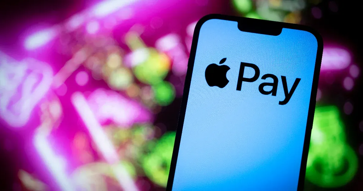 Ismét random összegeket vont le a felhasználóktól az Apple