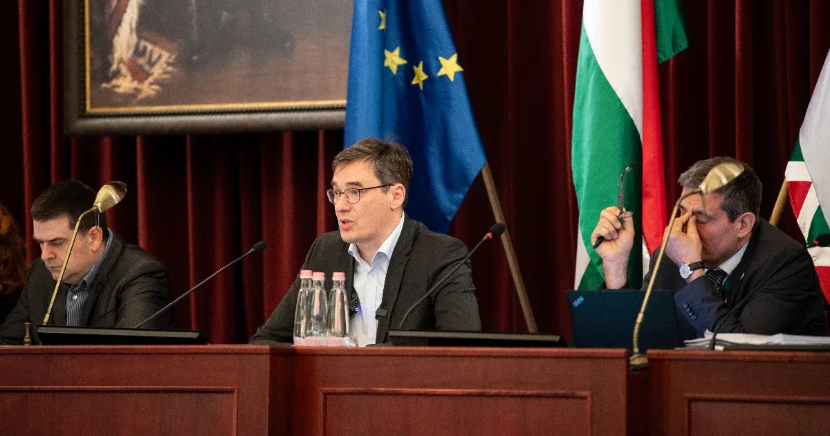 BKK-rendészet, kukák, hajléktalanok, állatvédelem: ezekről is próbál ma dönteni az új Fővárosi Közgyűlés