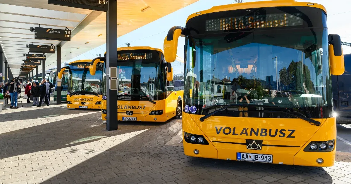 Nagy magyar buszos piacnyitás: kilenc érdeklődőből egy maradt versenyben