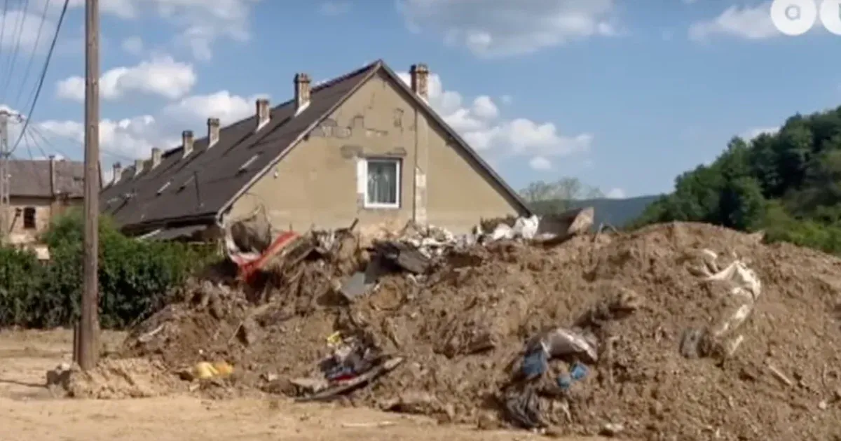 NER-közeli bányából ömlött a házukra a sárlavina, perre mennek, mert nem kártalanította őket az állam