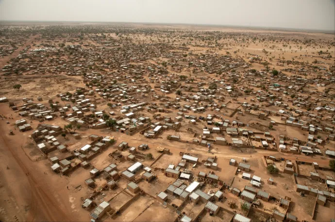 Egy francia jelentés szerint 600 embert ölhettek meg egyetlen támadásban a dzsihadisták egy Burkina Fasó-i városban