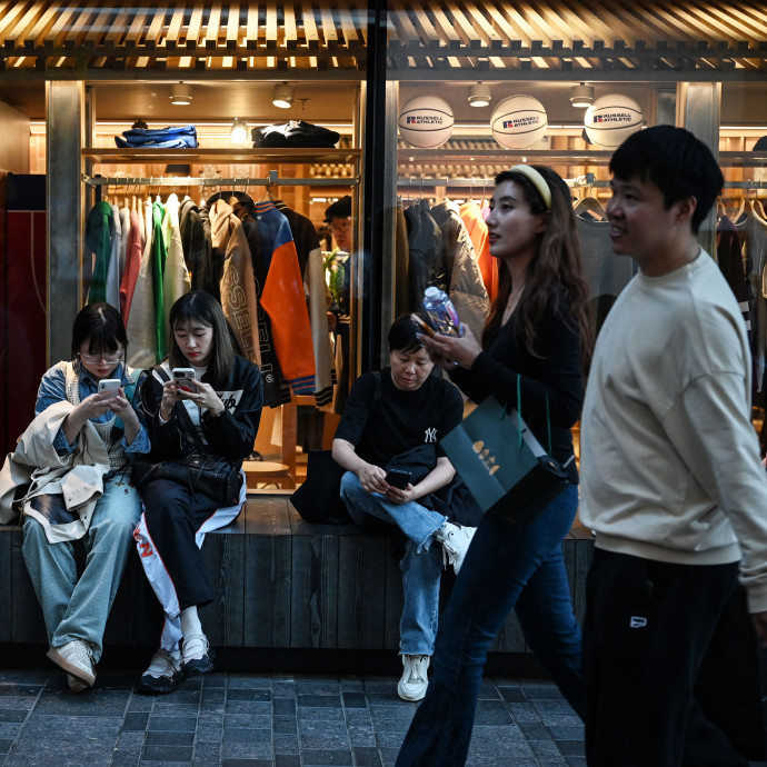 Ha a kormány kelet felé néz, ott is azt látja, hogy küzdeni kell a növekedésért