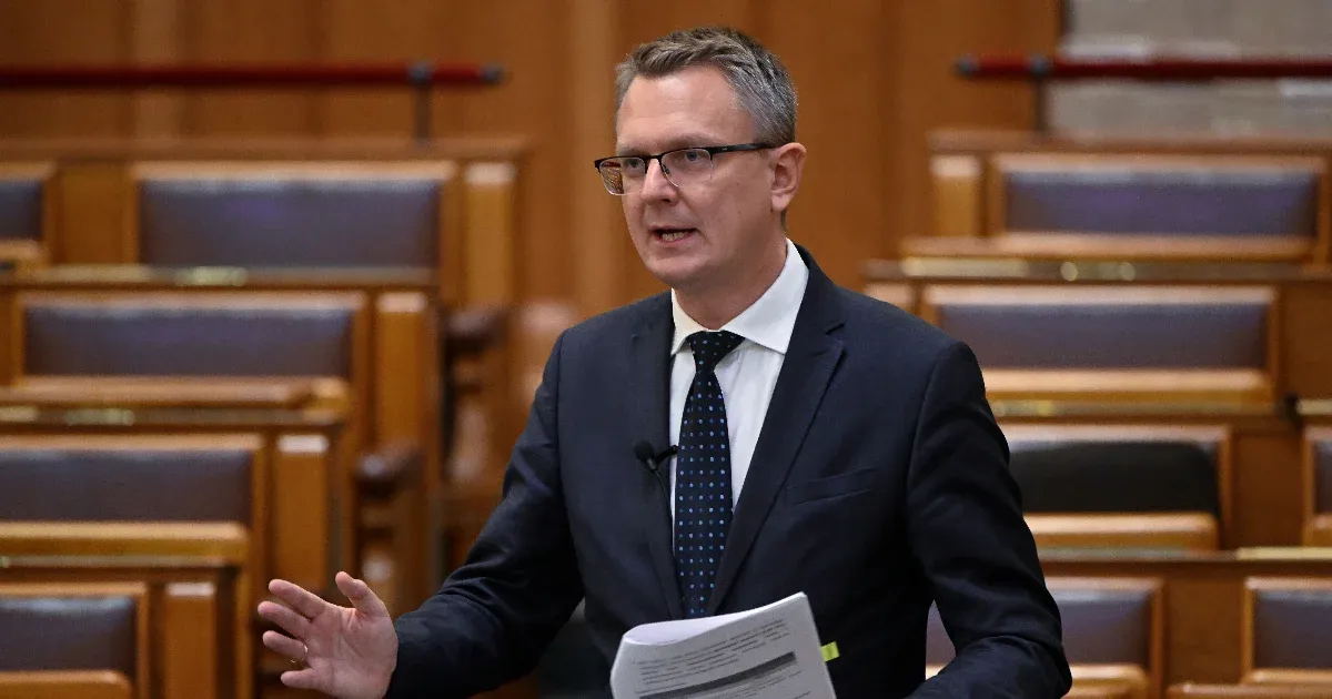 A kormány nem tervezi az esemény utáni tabletták vénykötelességének eltörlését