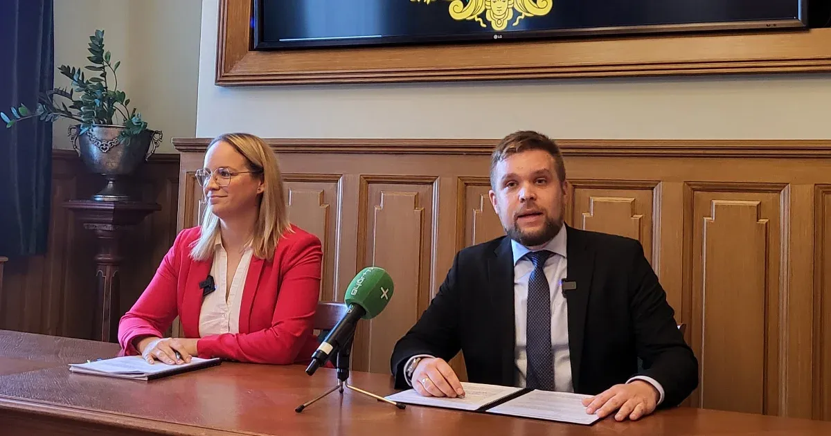 Győr új polgármestere az Alkotmánybírósághoz fordul, hogy az kimondja, törvénytelen a „bosszú szmsz”