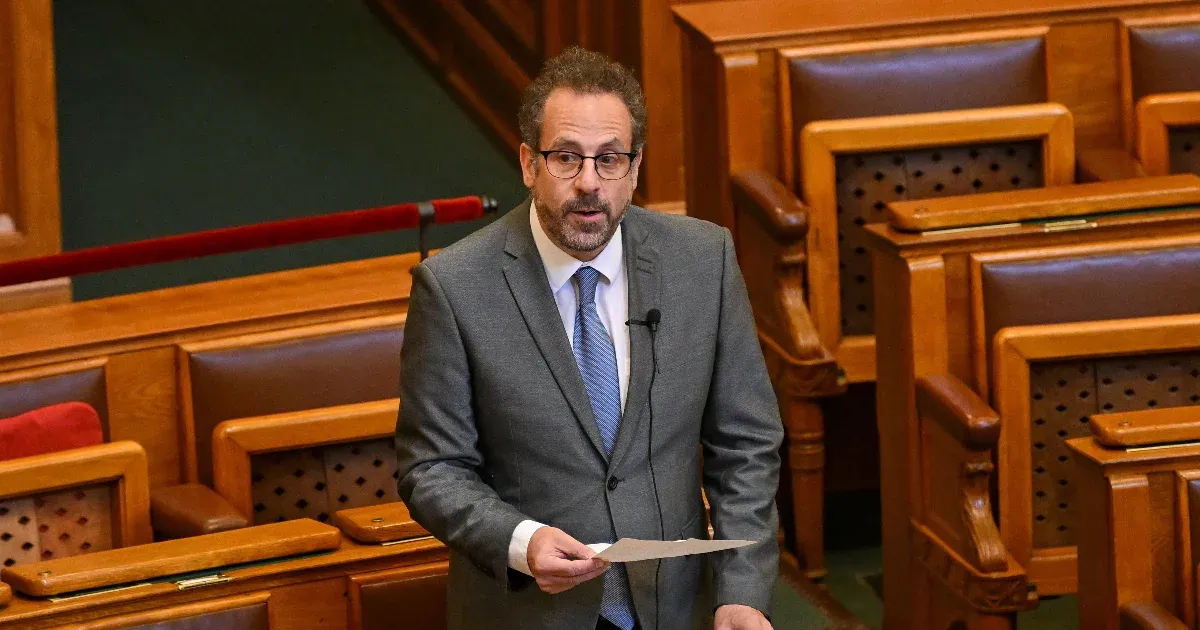 Parlament előtt a Választási Földrajz javaslata a választási térkép módosításáról