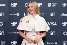 Sydney Sweeney szobalányt alakít majd Paul Feig pszichothrillerében