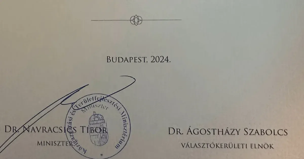 A fideszes választókerületi elnök aláírása is rákerült a XVIII. kerületnek adott állami támogatásról szóló papírra