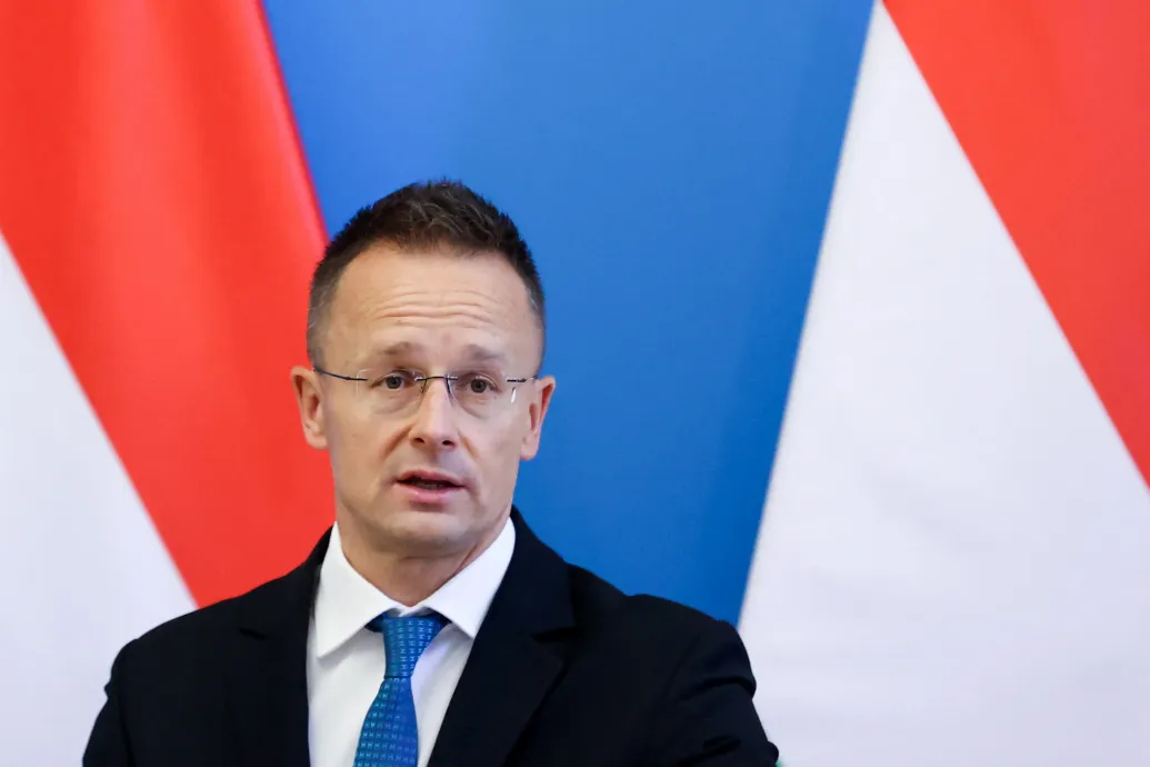 Szijjártó elfogadhatatlannak nevezte Kamala Harris Orbánt bíráló szavait