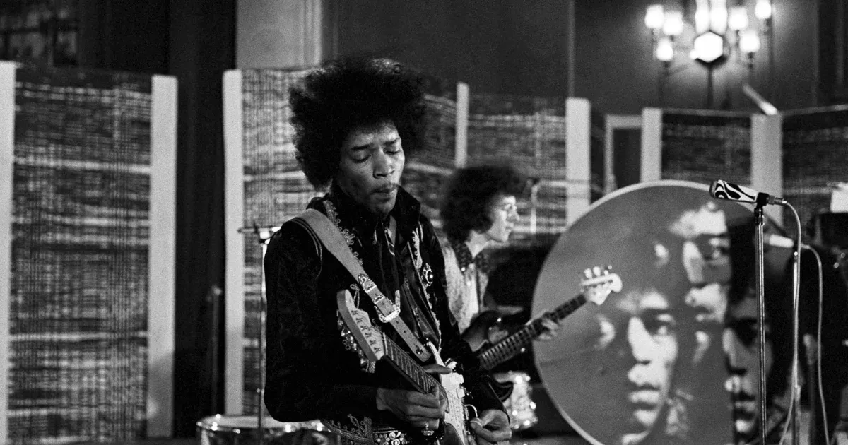 Soha nem hallott Jimi Hendrix-demókra lehet licitálni egy novemberi aukción Londonban