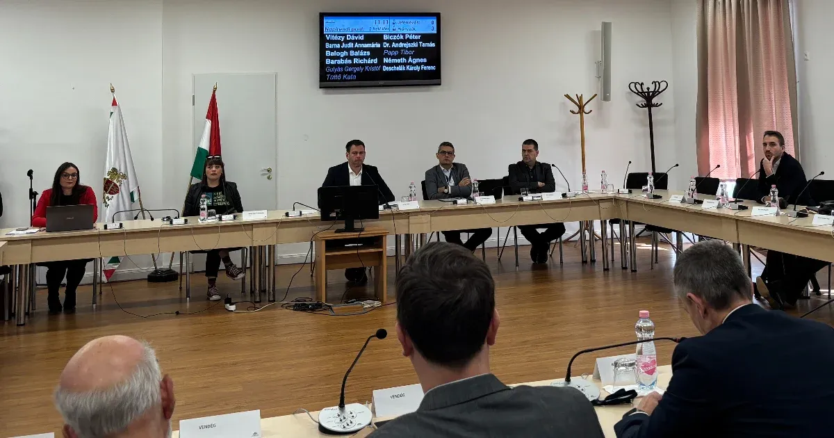 HÉV-járatritkítás: megvizsgálják, hogy a főváros tudna-e segíteni a felszabaduló régi villamosaival