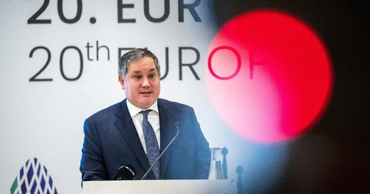 Indul a társadalmi egyeztetés a nyugdíjra félretett pénzek adómentes felhasználhatóságáról