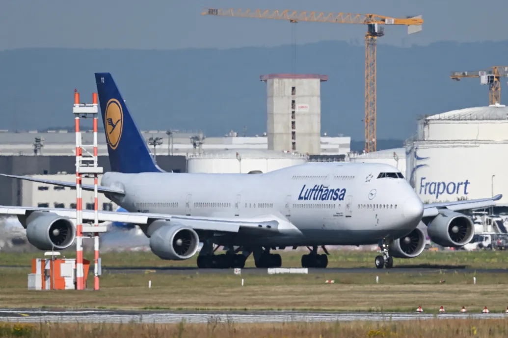 Budapestre tartó zsidó utasokat diszkriminált a Lufthansa, négymillió dollárra büntették a légitársaságot