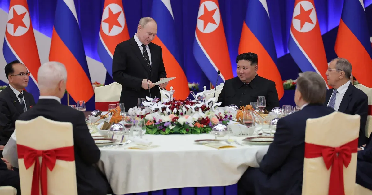 Észak-koreai katonák is lehetnek az oroszok oldalán, Zelenszkij szerint már jövőre győzhet Ukrajna