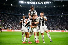 Allegri kiborulása után itt a Mottismo – a Juventus makeovert kap, és élvezi