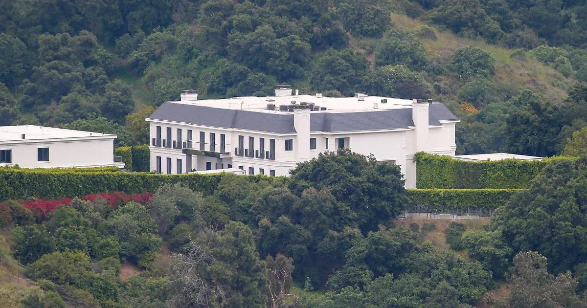 Hatalmas pénz a lottónyeremény, de Ben Affleck és Jennifer Lopez házára nem futná belőle
