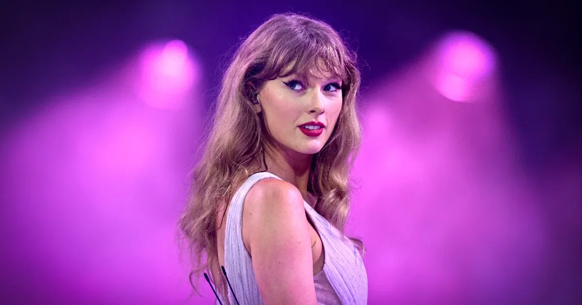 Kamala Harris Snapchat-filterrel kampányol majd Taylor Swift koncertjén