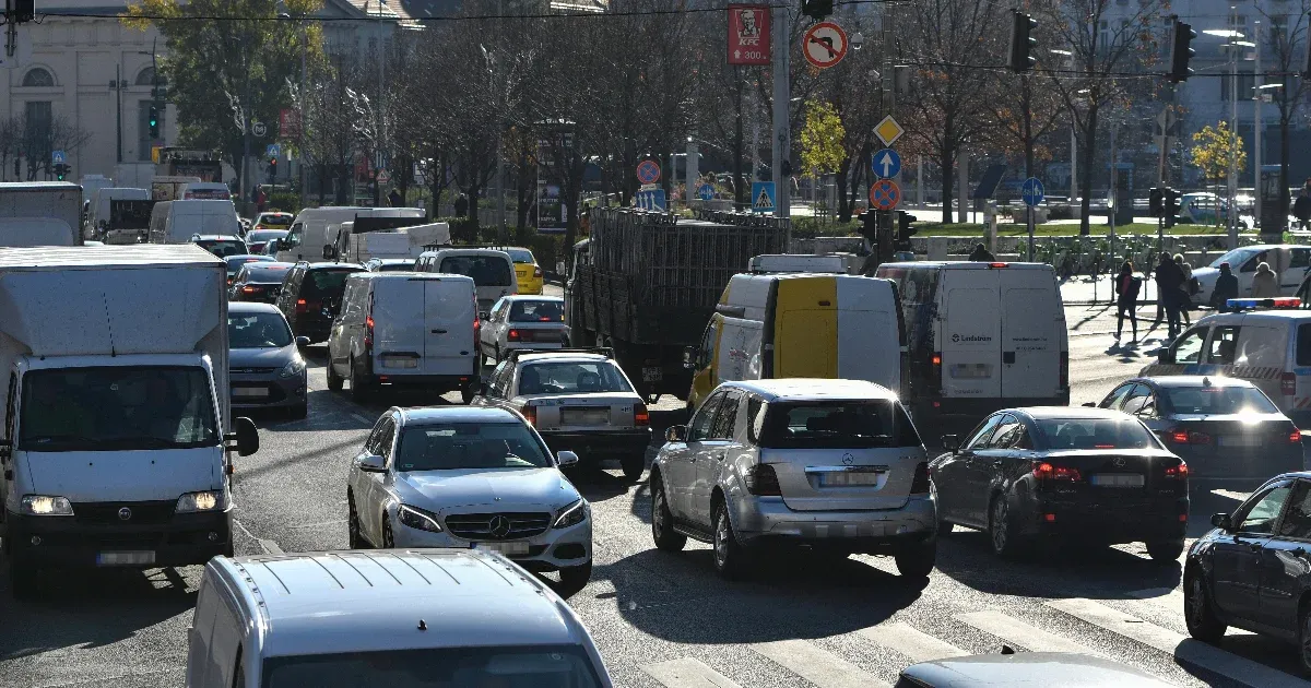 Néha kötelező lenne lemondani az elsőbbségről az új KRESZ szerint