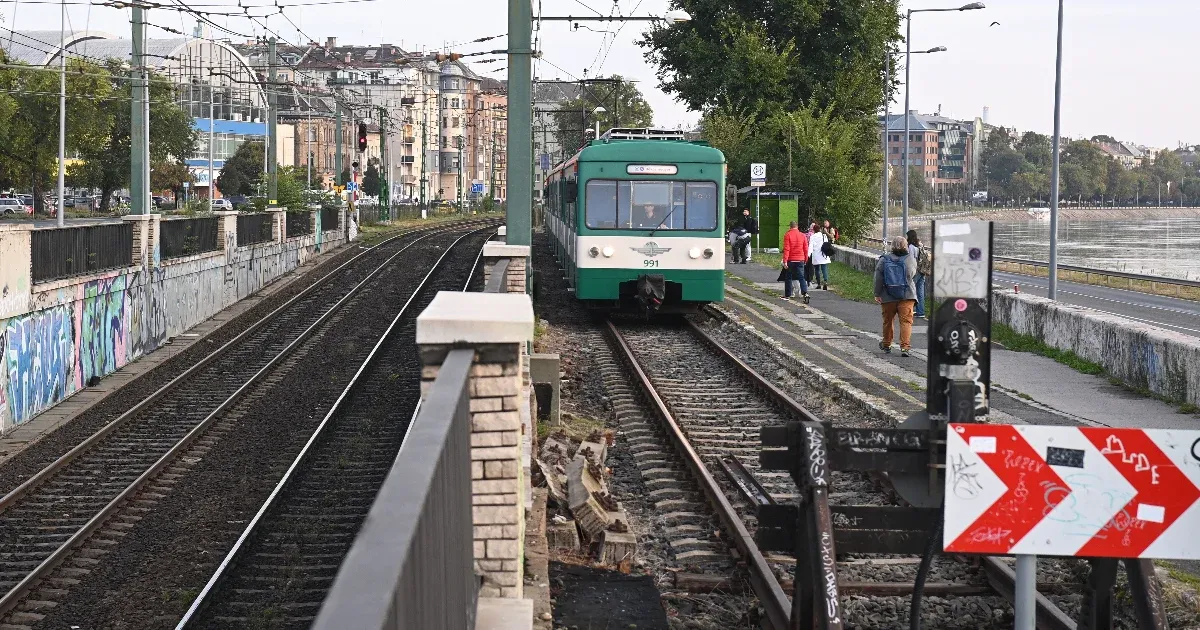 Népszava: A MÁV-HÉV Zrt.-nél nagy erőkkel keresik a megoldást a kieső HÉV-járművek pótlására