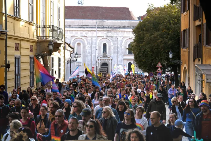 Tartozunk a szabadságunk használatával azoknak, akiknek a jogai korlátozva vannak