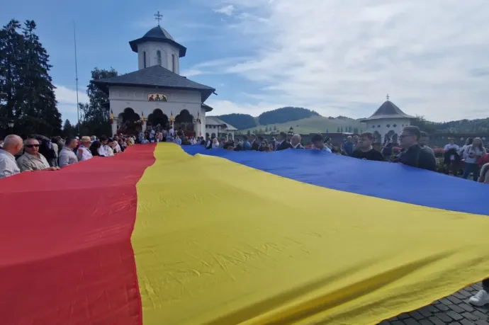 Hallgatólagosan elfogadta a szenátus az AUR tervezetét a Kovászna és Hargita megyei román közösség jogairól