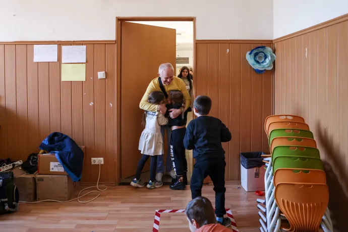 Ez az év döntő volt, ha nem indulunk el, ez a háromszáz gyerek is elveszett volna tanulás nélkül