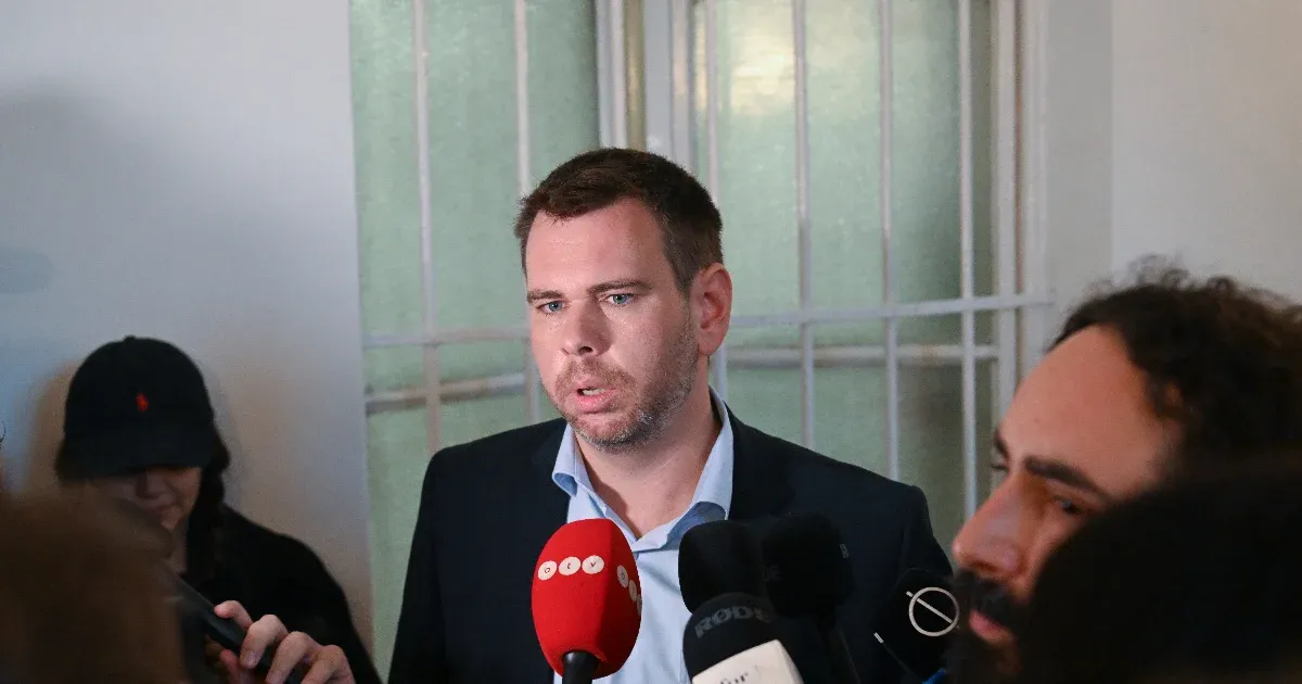 Vitézy Dávid: Soha ilyen hármas találkozó nem volt, ilyen fénykép nem létezik. Pont.