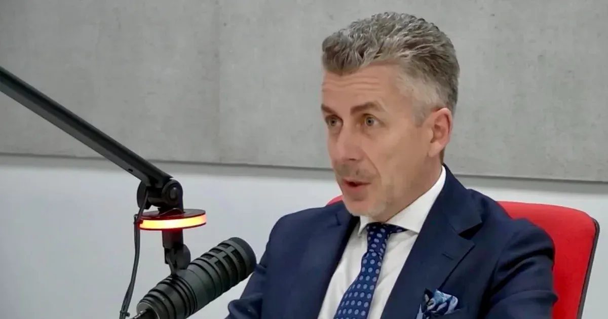 Rákay Philipet hívta el az előző, fideszes városvezetés, de már az ellenzéki polgármester látta vendégül