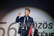 Magyar Péter: A nemzeti minimumra törekszünk, azon túl nem érünk rá a napi politikáról vitatkozni