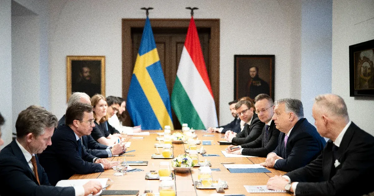 Szijjártó behívatta a svéd nagykövetet, hogy tisztázza, mi merre, hány méter