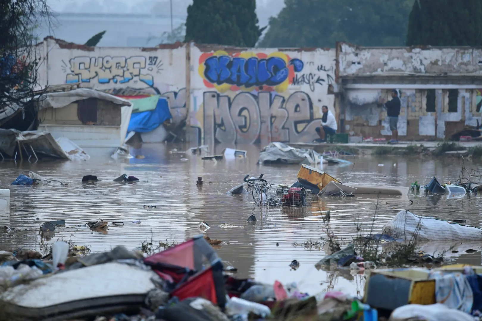 Egy elárasztott nyomornegyed a kelet-spanyolországi Valencia melletti Picanyában – Fotó: Jose Jordan / AFP