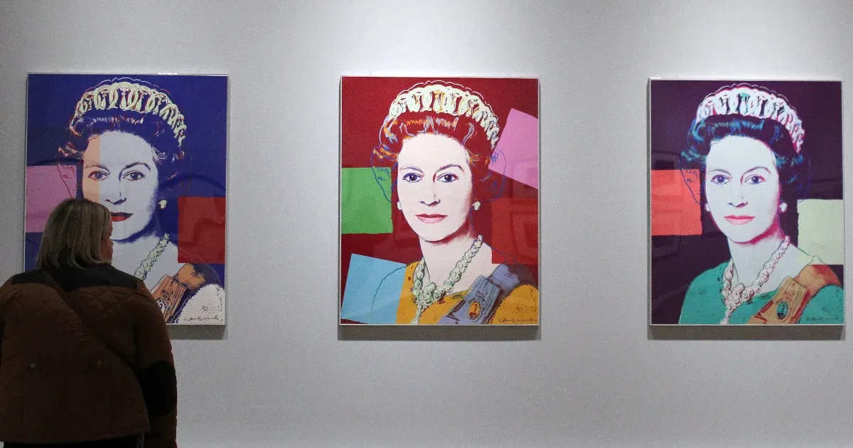 Robbantással loptak Andy Warhol-képeket Hollandiában, aztán rájöttek, hogy a képek nem férnek be a kocsiba