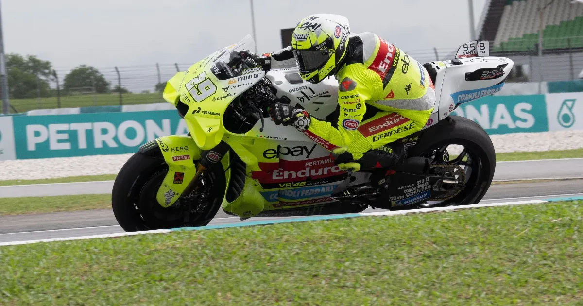 Öt év száműzetés után visszatért a MotoGP utolsó igazi fenegyereke