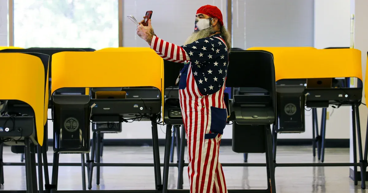 Magyarországon már szabad a fülkeszelfi, de több amerikai államban a mai napig tiltják