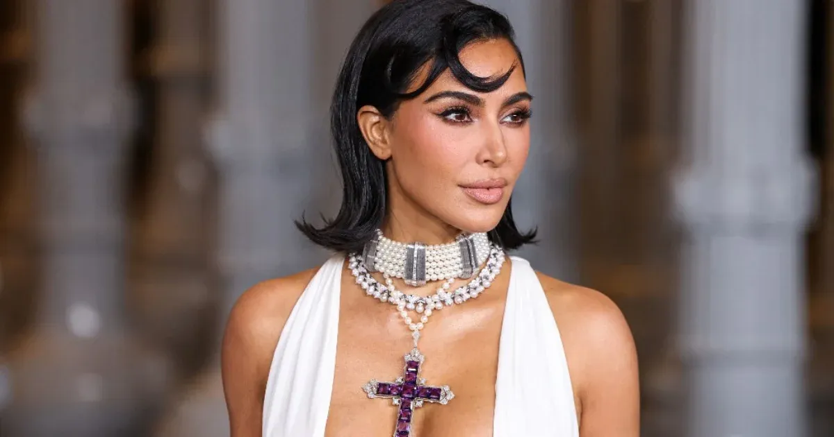 Diana hercegnő kedvenc gyémánt nyakláncában parádézott Kim Kardashian