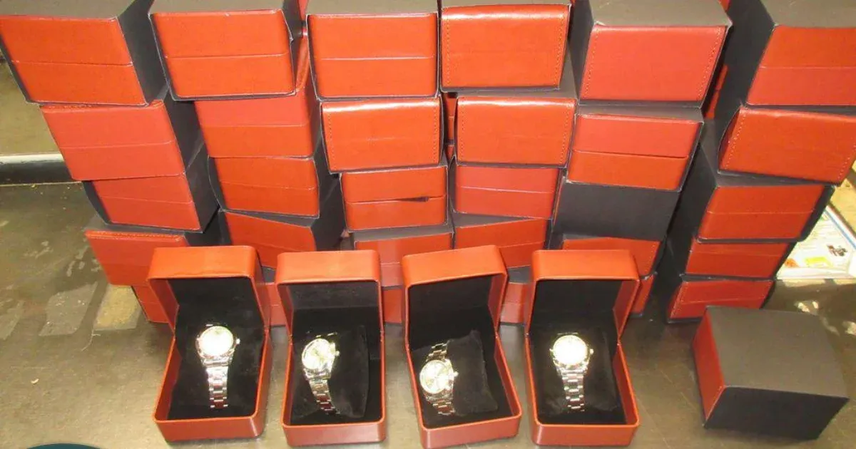 778 milliót érő hamis Rolex karórákat foglaltak le a ferihegyi reptéren