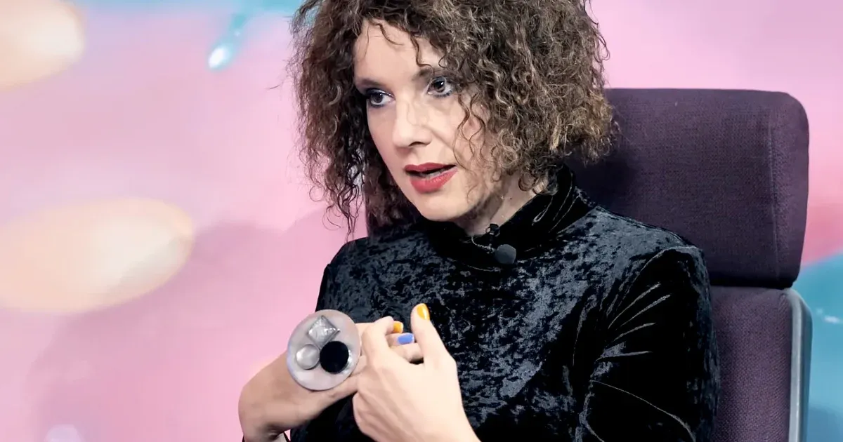 Karafiáth Orsolya: Az alkohol mellett gyógyszereket szedtem, hallucináltam, őrjöngtem és ütöttem magamat