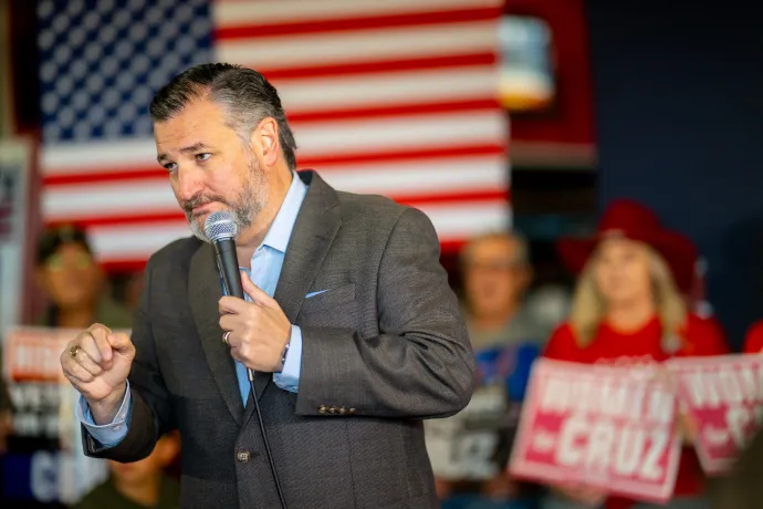 Ted Cruz egy október végi kampányeseményen – Fotó: Brandon Bell / Getty Images / AFP