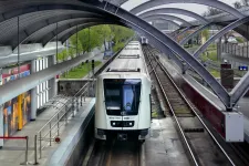 Pár napig csak a Déli és a Deák Ferenc tér között jár majd a 2-es metró