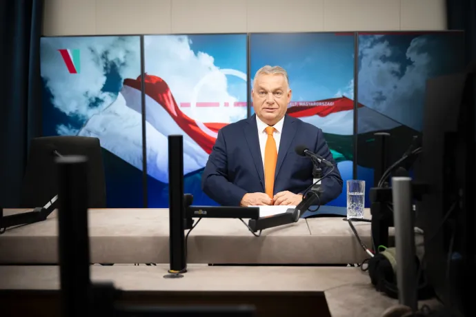 Orbán Viktor: A politika nem olyan, mint a peep show, inkább olyan, mint a jövőmondás