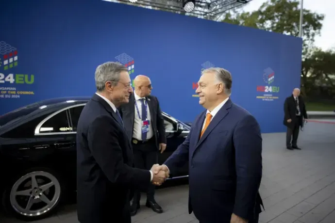 Hungarian PM Viktor Orbán welcomes Mario Draghi as he arrives to the summit on 8 November, 2024 – Photo: Zoltán Fischer / PM's Press Office / MTI