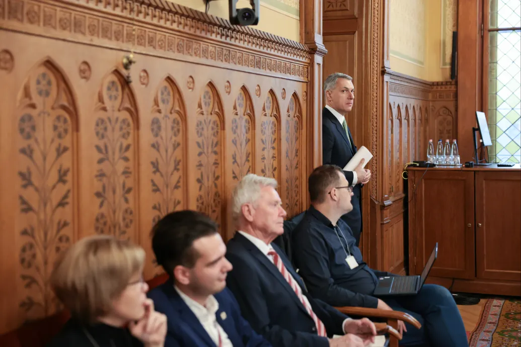 Lázár János: Vitézy Dávid 2023-ban jelentkezett a Fidesz támogatásáért – Forrás: Telex.hu