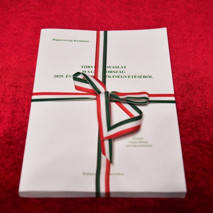 Lesz helikopterpénz a lakosságnak és a cégeknek, de ez nagyon sokba fog nekünk kerülni