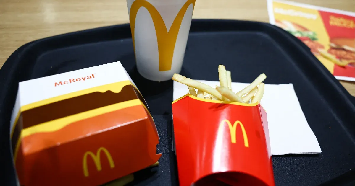 39 milliárd forintot fordít arra az amerikai McDonald's, hogy a fertőzés után visszacsábítsa a vásárlóit