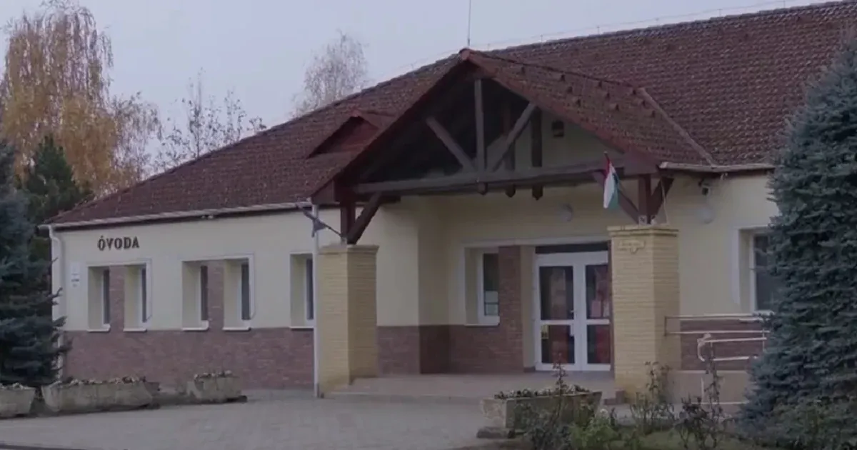 Ráborult a forró leves, másodfokú égési sérülésekkel szállították kórházba a szabolcsi kislányt