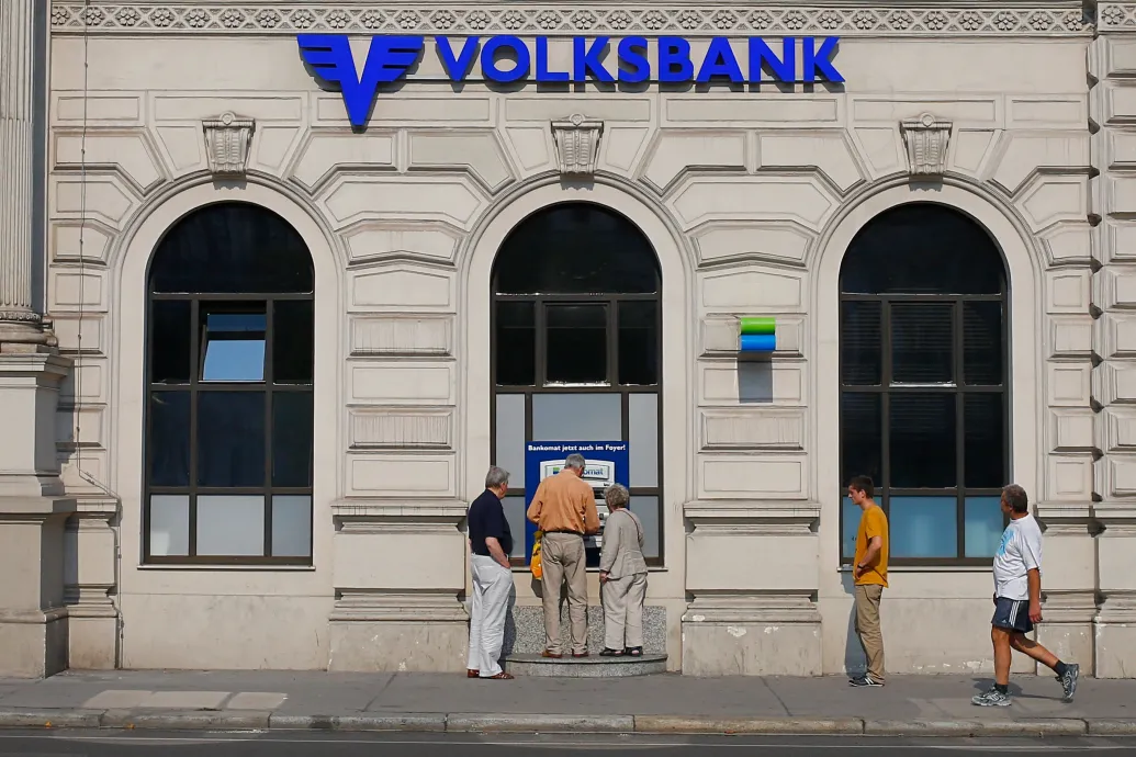 Már több mint 2000 milliárd forintnyi vagyont tartanak a magyarok külföldi bankszámlákon – Forrás: Telex.hu