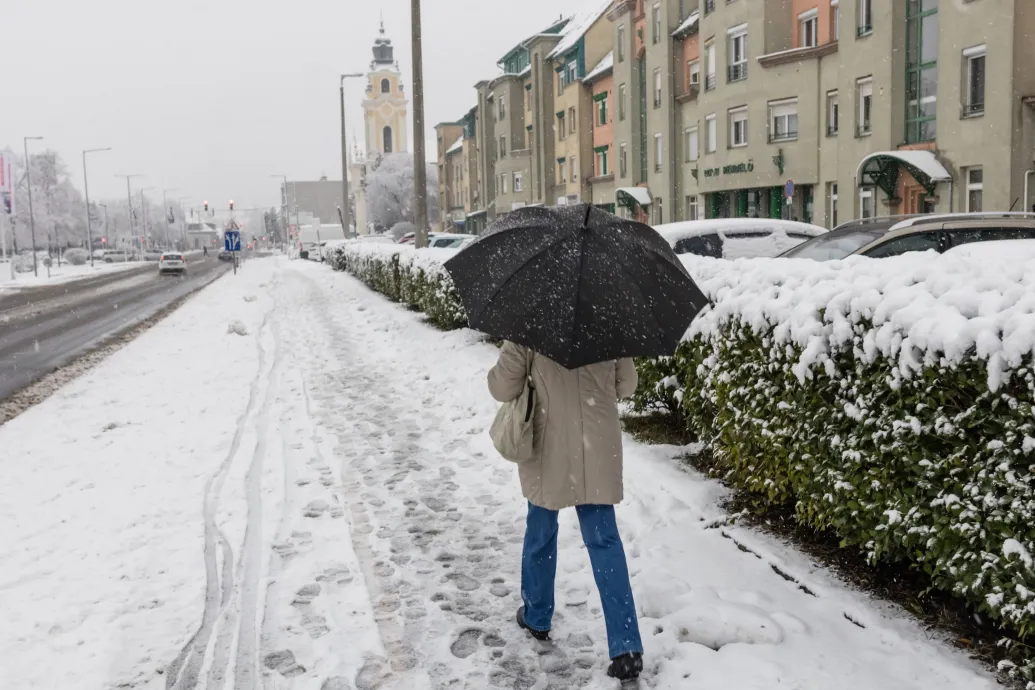 Akár 10 centi hó is hullhat pénteken, de nem az egész országban – Forrás: Telex.hu