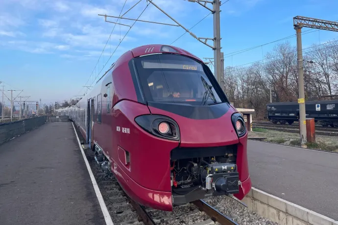 Forgalomba állt az első Alstom elektromos vonat