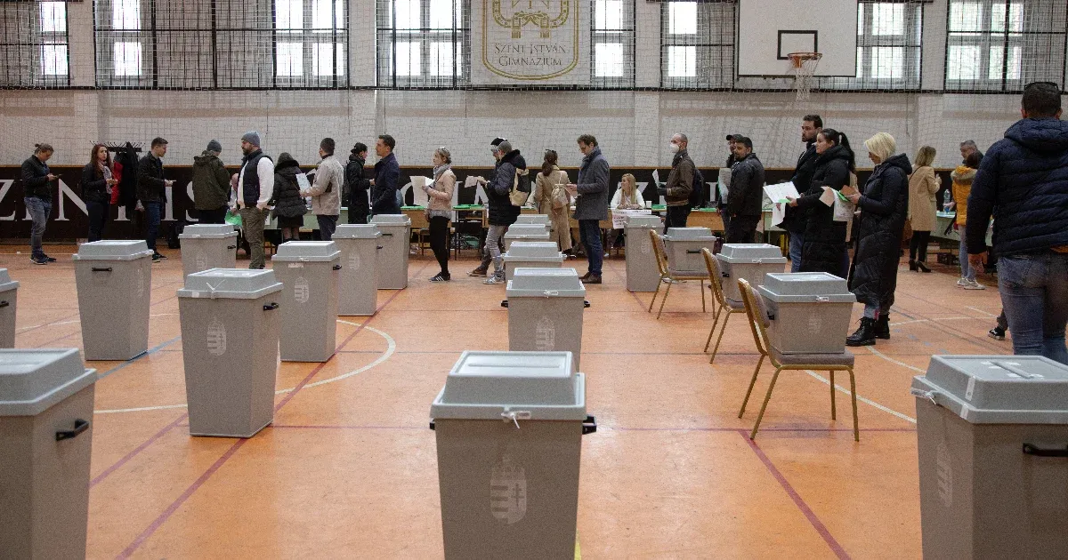 Arra ébredtem, hogy négy választókerület képviselője lettem: az új beosztás szerint Budapesten összenő, ami nem tartozik össze