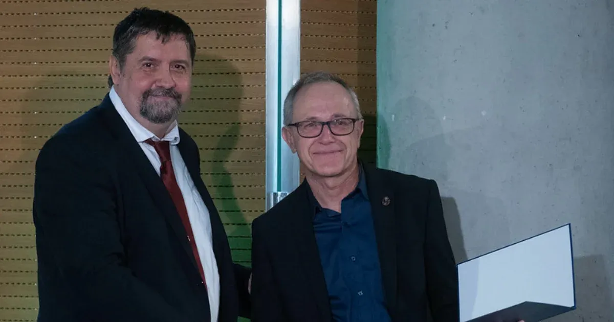 Harangi Szabolcs vulkanológust választották az év ismeretterjesztő tudósának