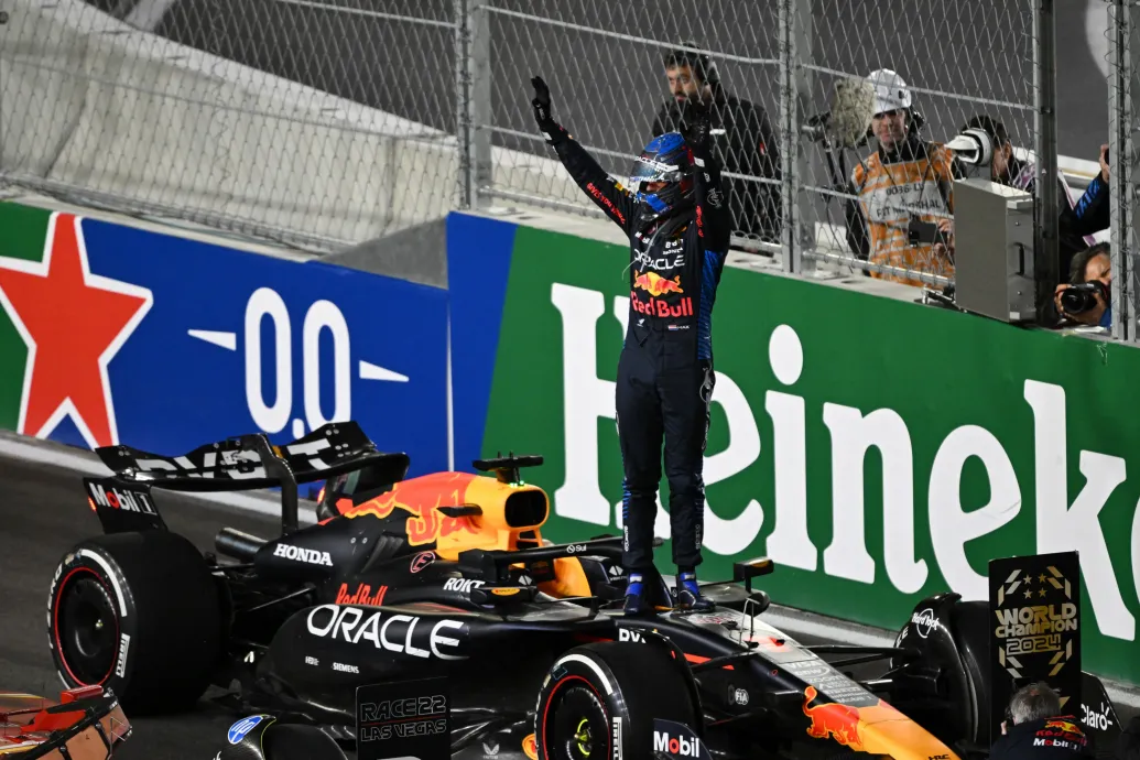 Verstappen negyedszer világbajnok, kettős Mercedes-győzelem Las Vegasban